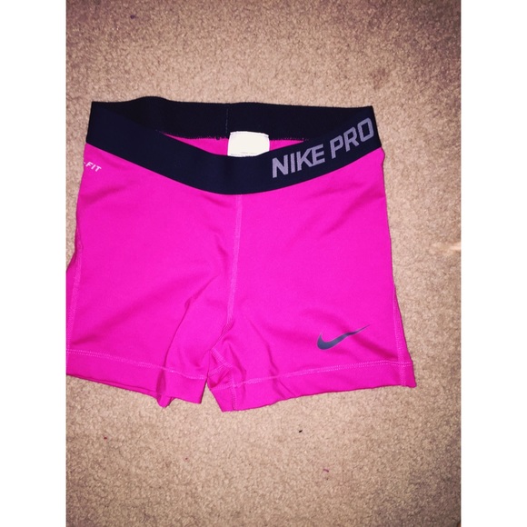 Pink Nike Pros