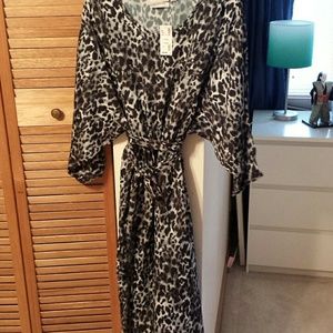 Avenue dress size 18 NWT