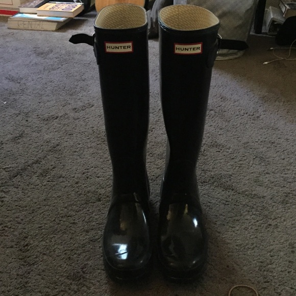 Black hunter rain boots