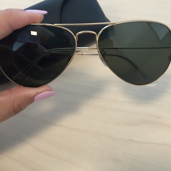 Ray-Ban aviators - Picture 2 of 2