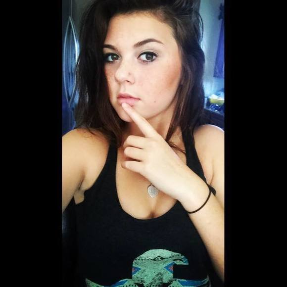 Meet your Posher, Mikaelyn - Picture 1 of 1