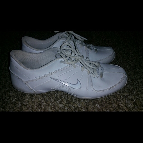 Cheer shoes - Picture 2 of 4
