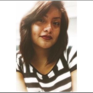 Meet your Posher, Lorena