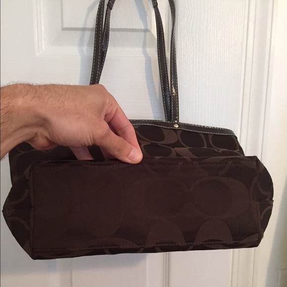 Sold - Picture 3 of 4