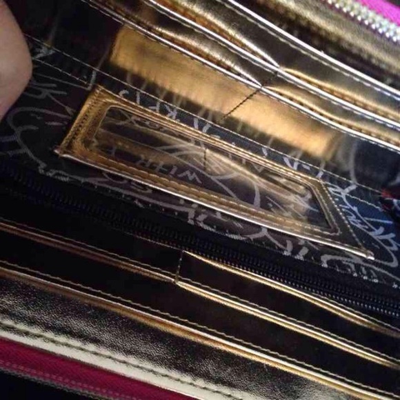 Sold on mecari - Picture 2 of 3