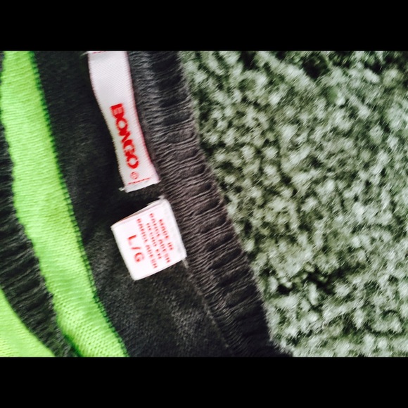 ‼️SALE‼️ - Picture 2 of 2