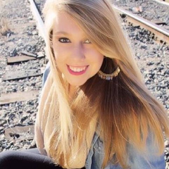 Meet your Posher, Jillian