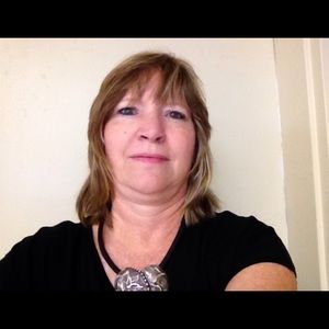 Meet your Posher, Kelli