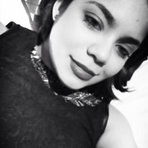 Meet your Posher, Carlisa