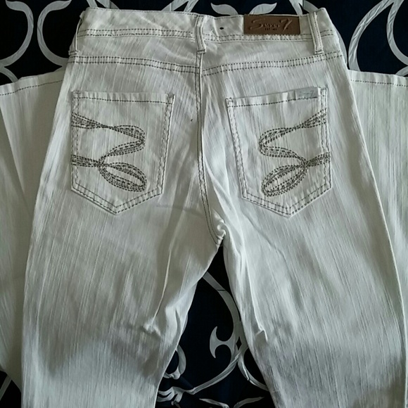 Seven jeans