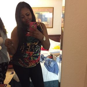 Meet your Posher, Tabitha