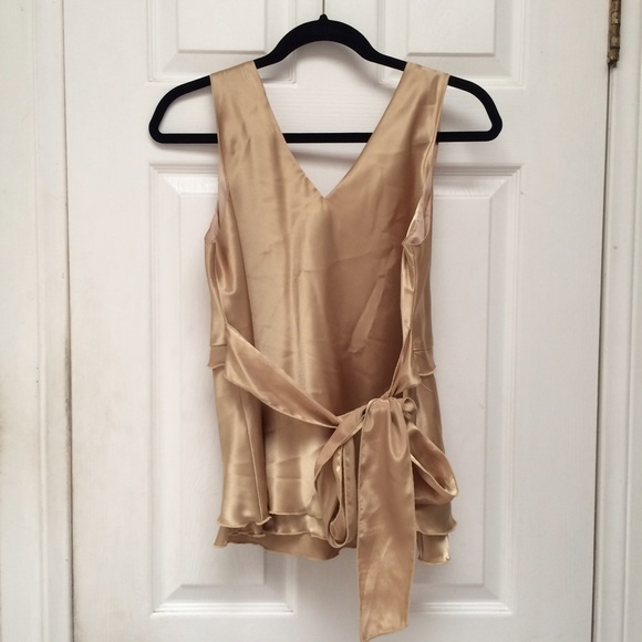 Silky gold top - Picture 4 of 4