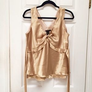 Silky gold top