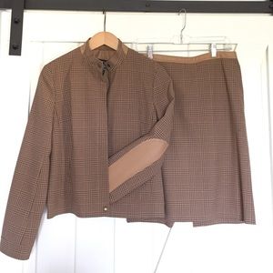BCBG sz 6 leather/glen plaid tan business suit