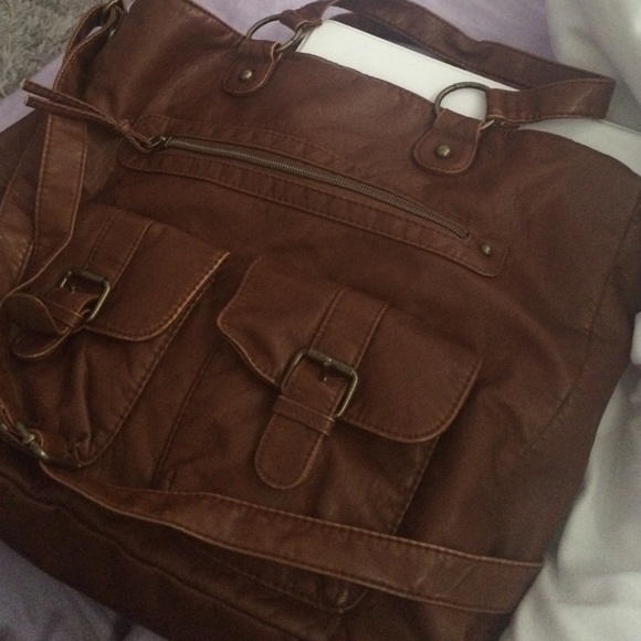 Cross body bag! Used once!