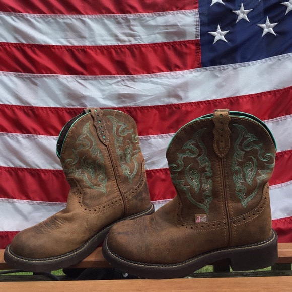 Justin boots!