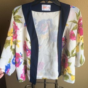Floral polyester kimono