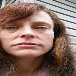 Meet your Posher, Tia