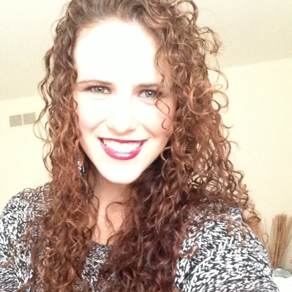 Meet your Posher, Megan - Picture 1 of 1