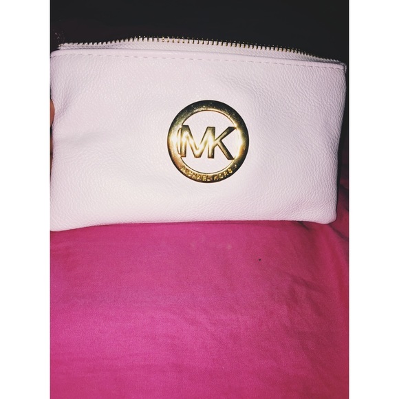 Micheal Kors wallet