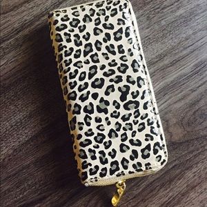 Leopard wallet