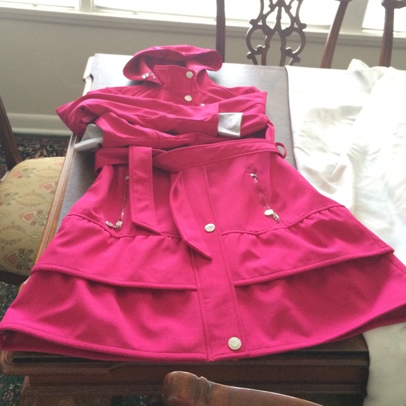 Betsey Johnson Pink all weather long coat