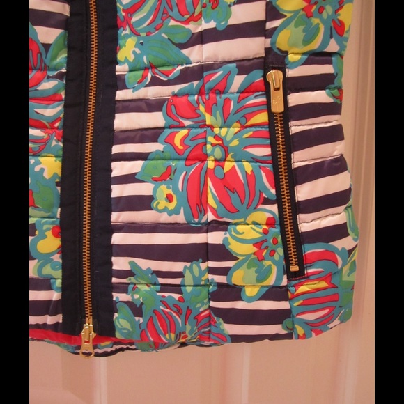 Lilly Pulitzer Syd Down Vest NWT Small - Picture 3 of 4