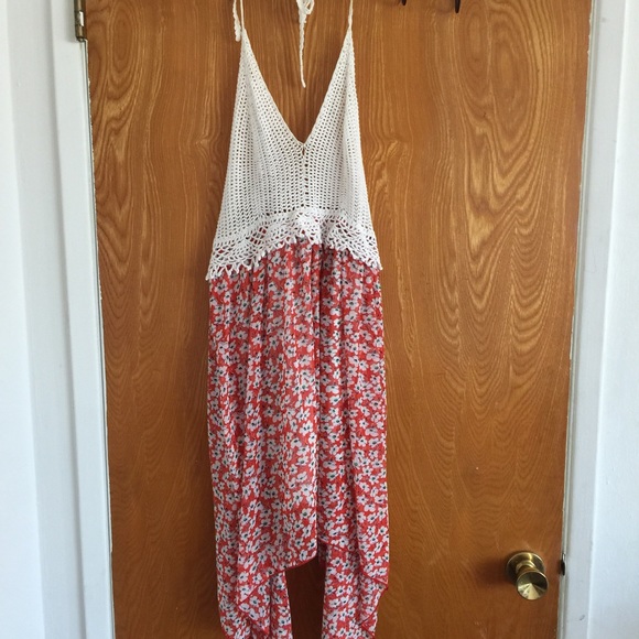 Crotchet high low dress - Picture 1 of 3