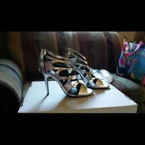Dollhouse silver  high heels