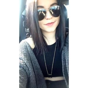 Meet your Posher, Tamara