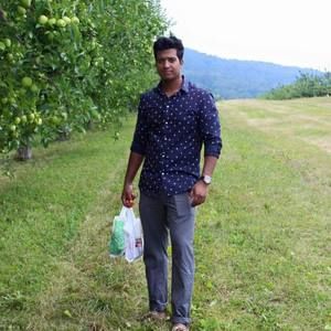 Meet your Posher, Onike