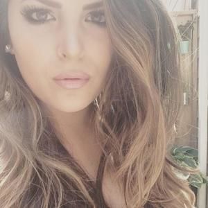 Meet your Posher, Sophia