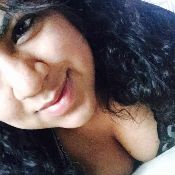 Meet your Posher, Rashell - Picture 1 of 1