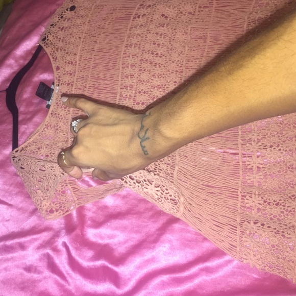 Pink Flowers & Fringe cover up. - Picture 2 of 2