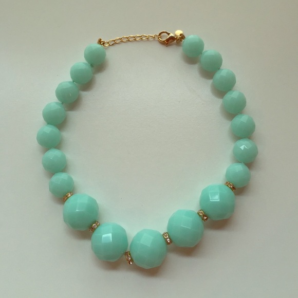 Cute necklace in mint green