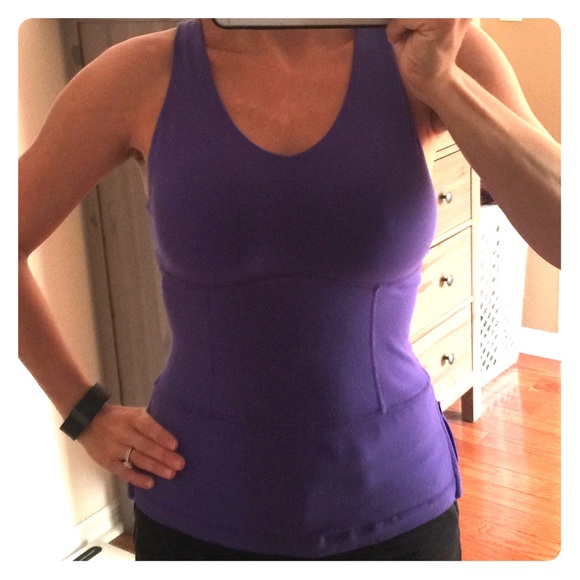 Lululemon workout top (purple)