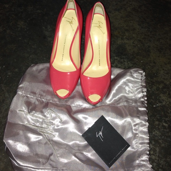 Giuseppe pumps AUTHENTIC!!