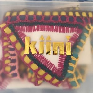 KIINI brand new.  Bottom M, Top S