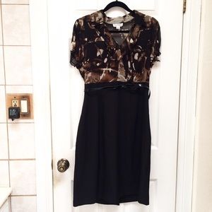 Form fitting dress w/ belt