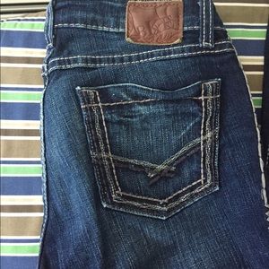 Buckle Jeans