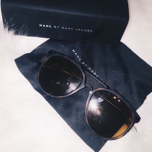 Marc Jacobs brown sunglasses
