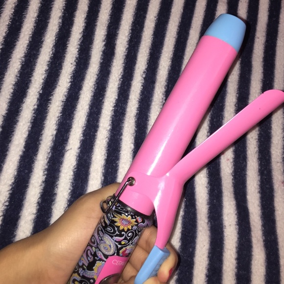 New curling iron - Picture 3 of 3