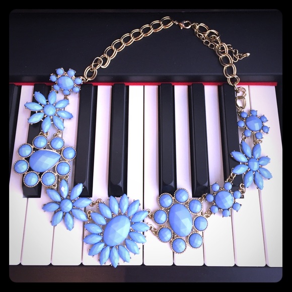 Periwinkle blue flower necklace