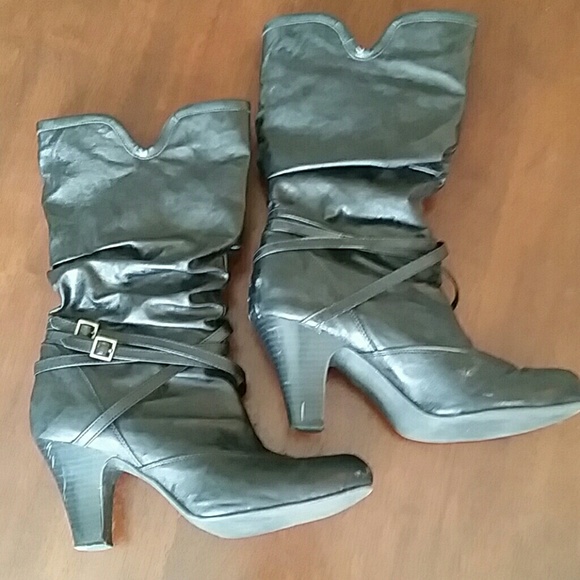 Madden Girl black boots