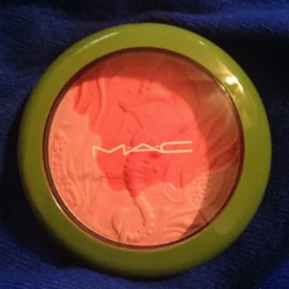 Mac Marine Life High-Light powder blush