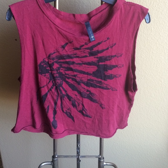Maroon crop top