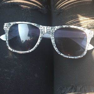 Custom printed Gondola Elephant Glasses