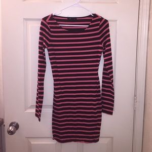 Long sleeve striped body con dress