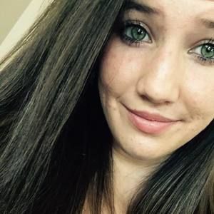 Meet your Posher, Kaylin