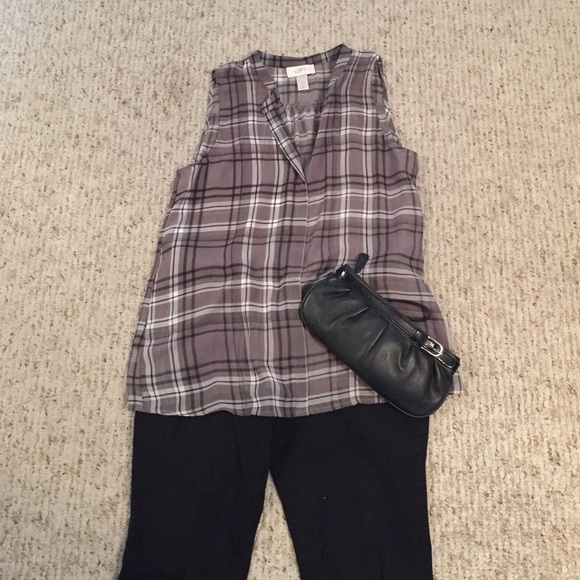 Sleeveless Loft shear top